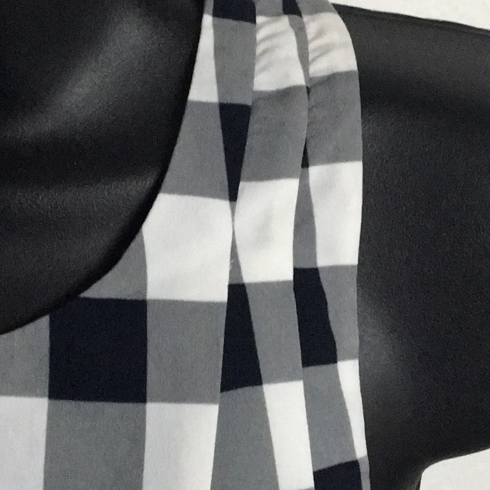 Banana Republic Womens Black and White Checkered Women Top (Size S) - Picture 5 of 14